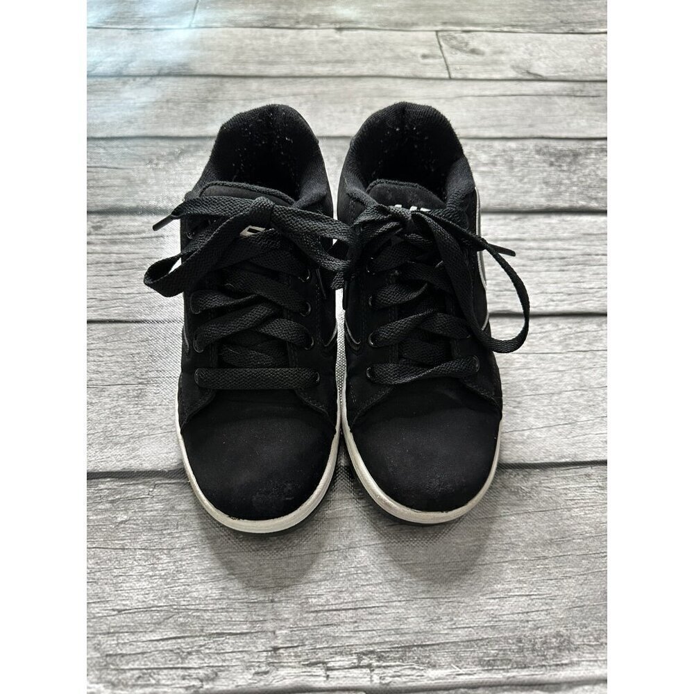 Heelys Size 2